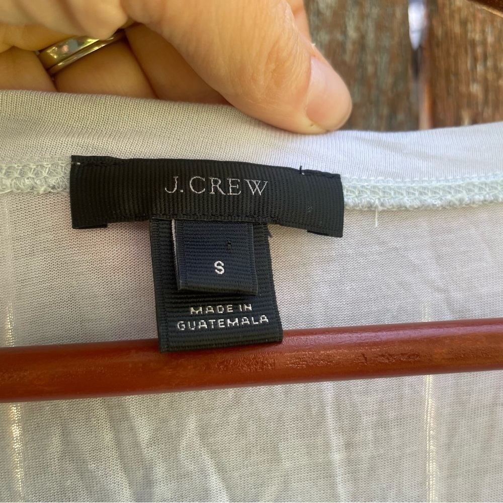 J CREW Women’s Pale Blue Lyocell Round Neck Lightweight Short Sleeve Size‎ Small - Picture 3 of 11